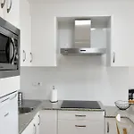Apartment Rozas Vellas *
