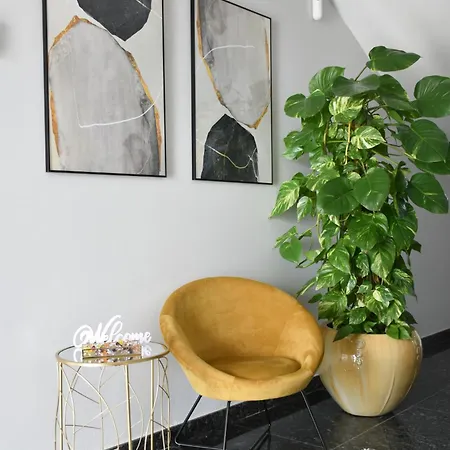 Rozas Vellas Апартаменты *